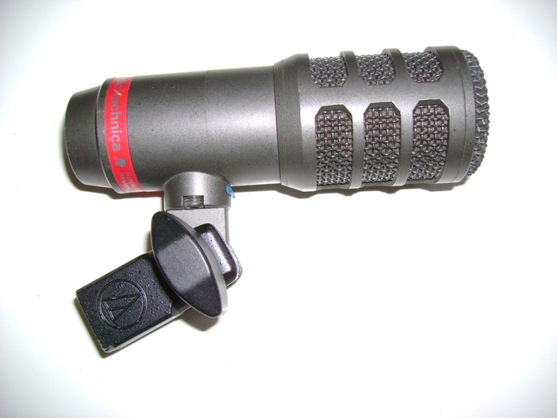 Photo : Micro grosse caisse Audio Technica ATM25