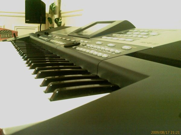 Photo annonce Clavier ROLAND VA 7 & Pupitre