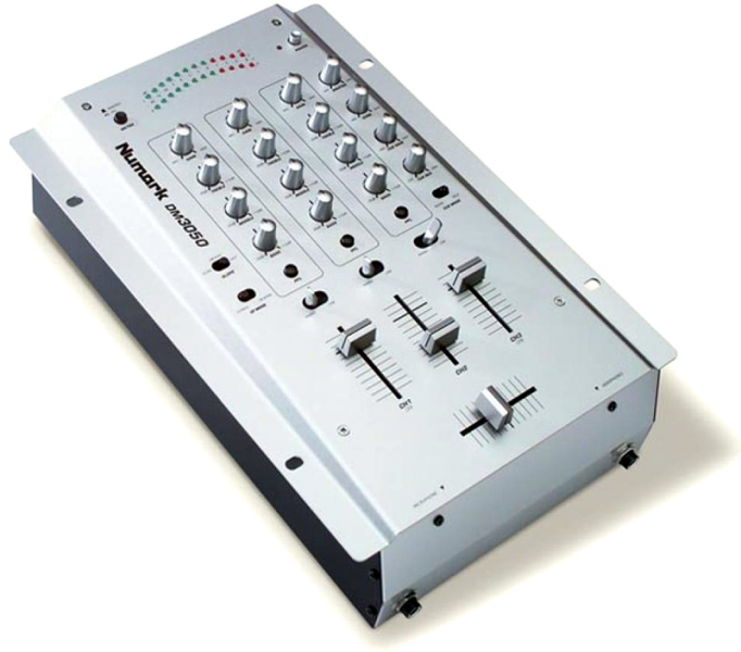Photo annonce NUMARK DM 3050