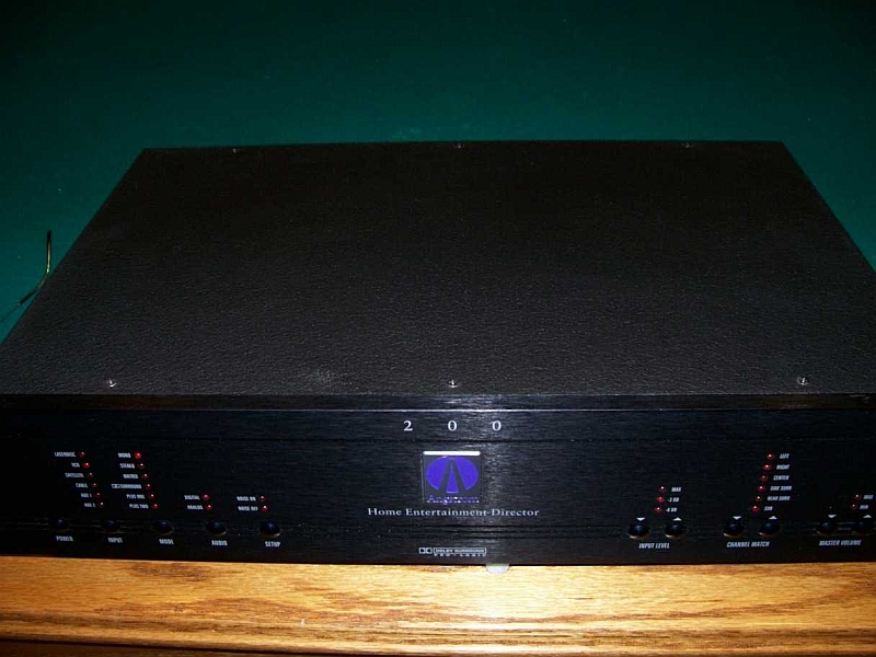Photo : Pre ampli & convertisseur DA Angstrom 200