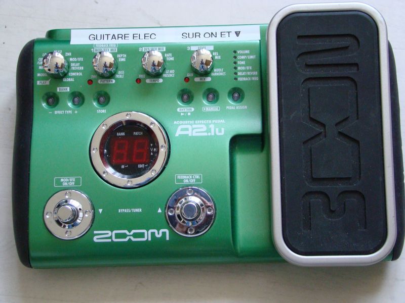 Photo annonce Multi Effets Zoom A2 1U
