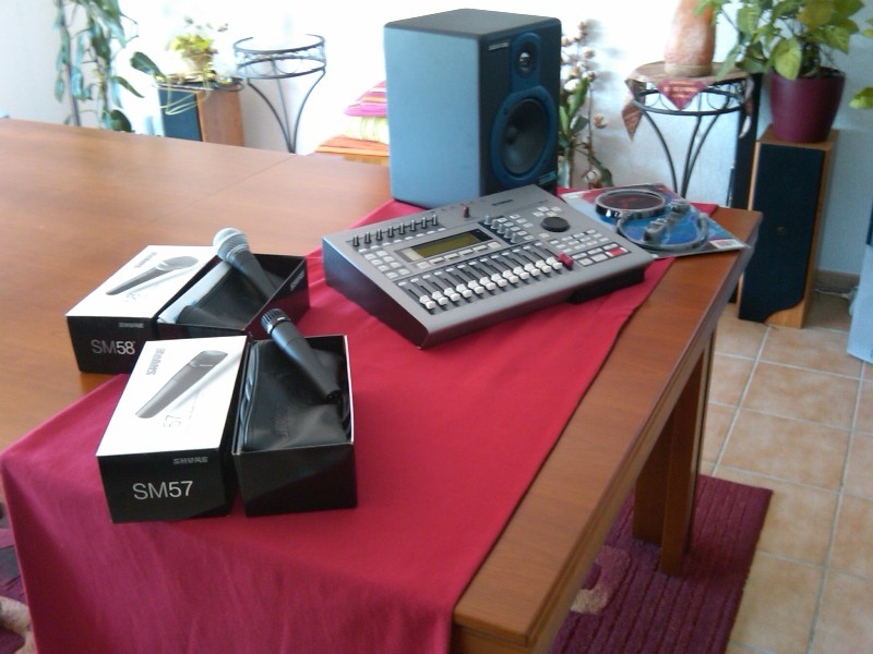 Photo : Home studio complet Yamaha Shure Samson