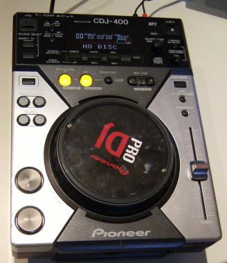 Photo annonce Platine DJ CD MP3 Pioneer CDJ 400 USB