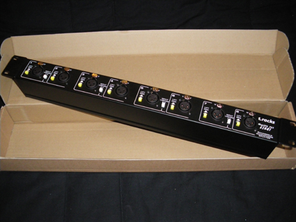 Photo : Splitter T racks eight