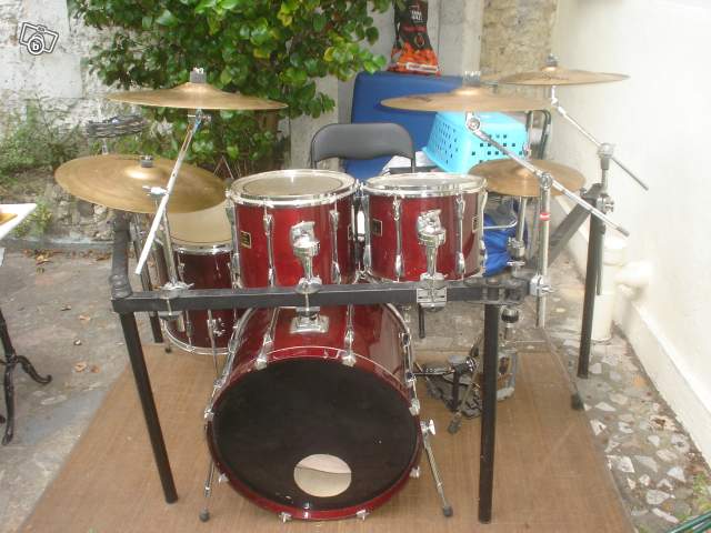 Photo annonce Yamaha stage custom & cymbales + rack