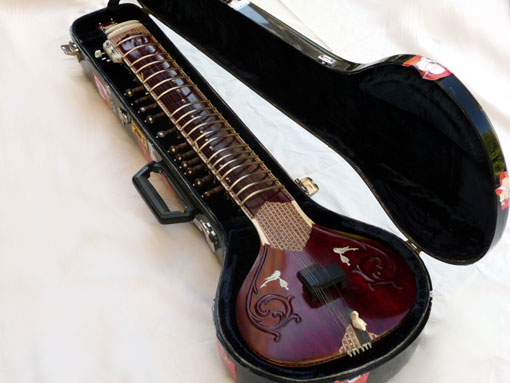 Photo : SITAR DE VOYAGE  RIKHI RAM
