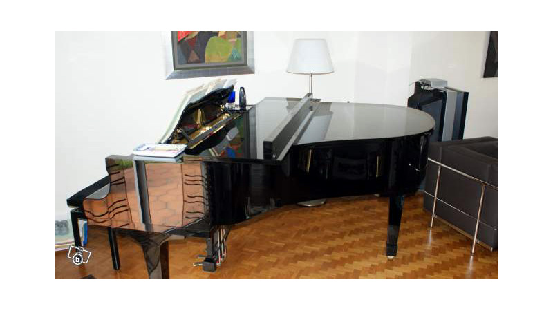 Photo annonce Piano quart de Queue YAMAHA G2 noir
