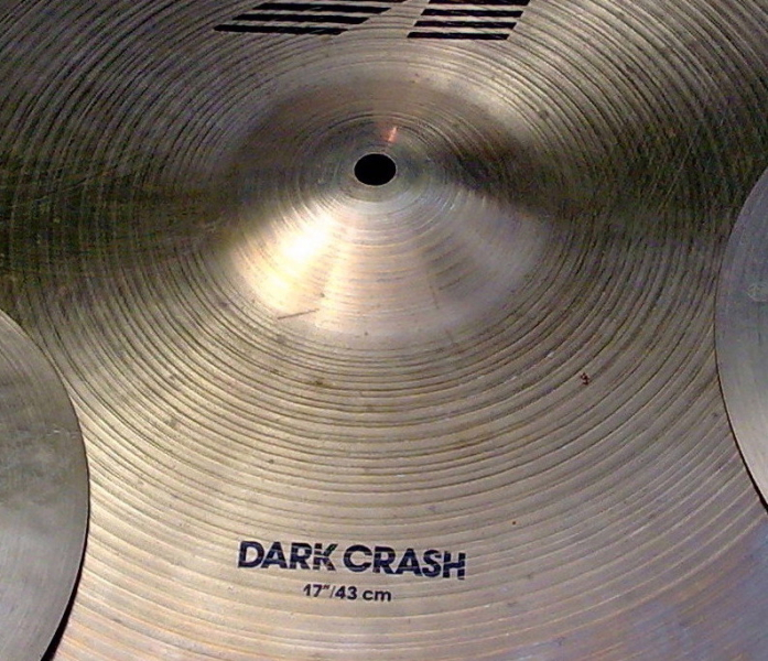 Photo : Cymbale ZILDJIAN K dark crash 17