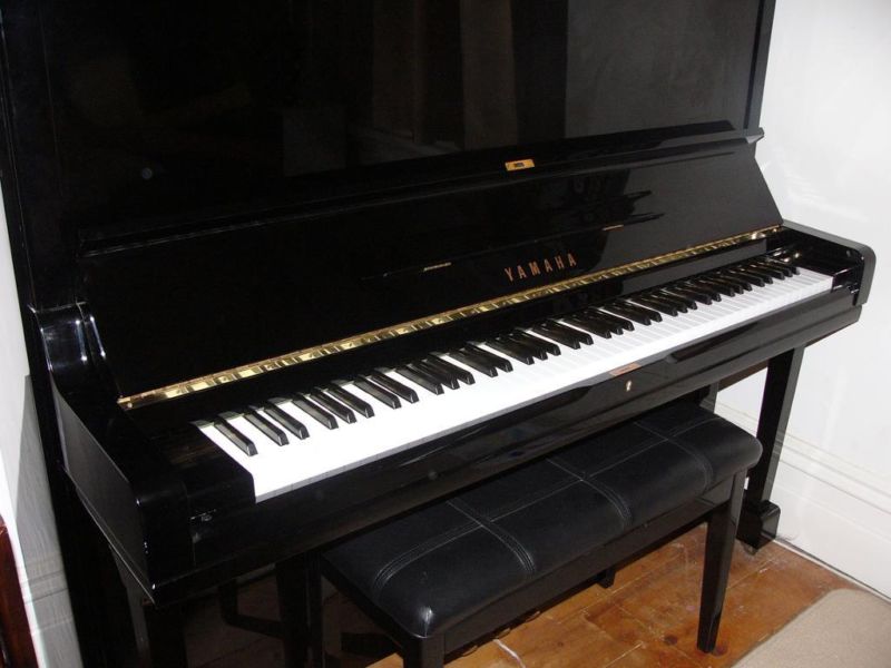 Photo annonce Piano droit Yamaha U3 laque noir
