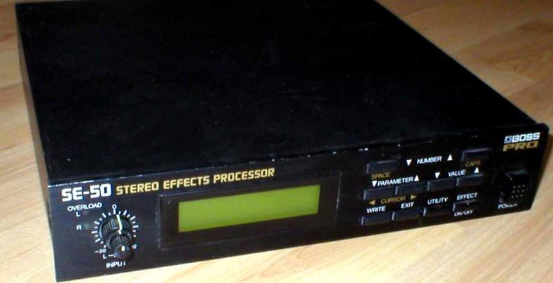 Photo : Effet BOSS SE 50