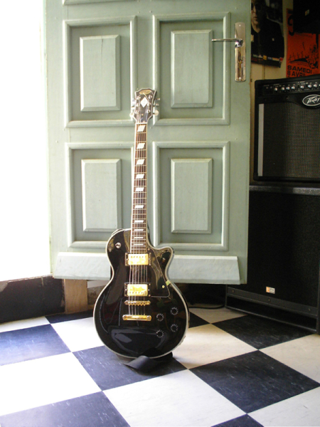 Photo : LES PAUL STAGG