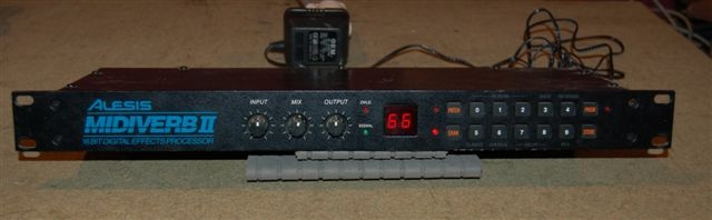 Photo annonce Alesis Midiverb 2