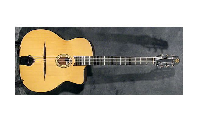 Photo : Guitare Manouche DUPONT MD100