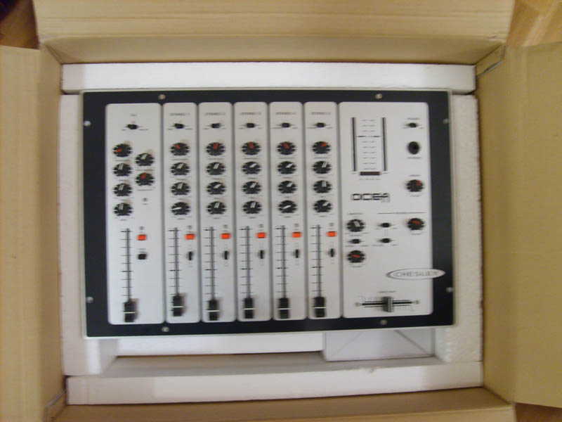 Photo annonce Table de mixage Chesley Ocea