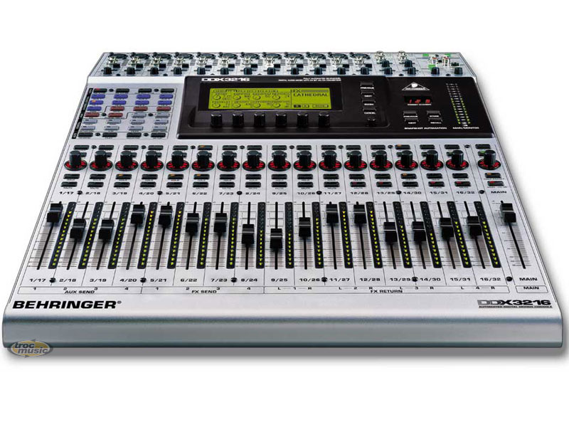 Photo : Table de Mixage BEHRINGER DDX 3216