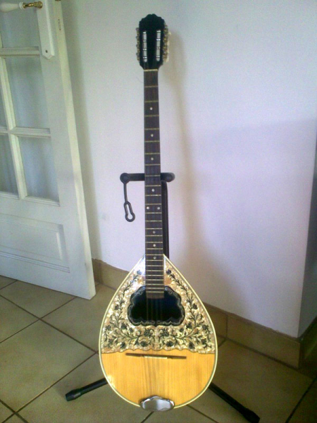 Photo : BOUZOUKI