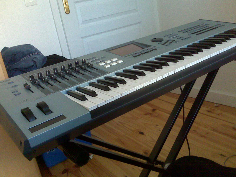 Photo annonce Yamaha MOTIF XS6 & sac yamaha + pied