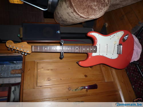 Photo annonce Fender Stratocaster Chris Rea signature
