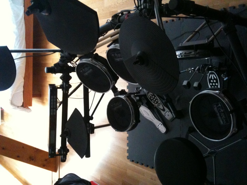 Photo annonce Millenium Alesis & Pearl complete maillee