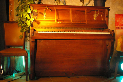 Photo annonce Piano droit Cadre metal fin 19 eme