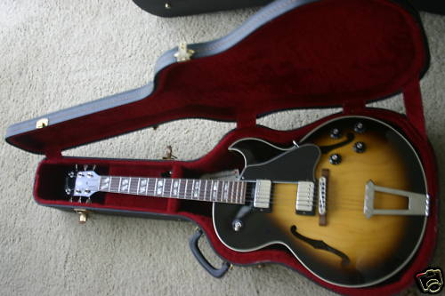Photo : GIBSON ES 175 DE 1977