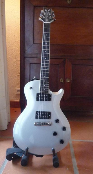 Photo : PRS Tremonti Silver