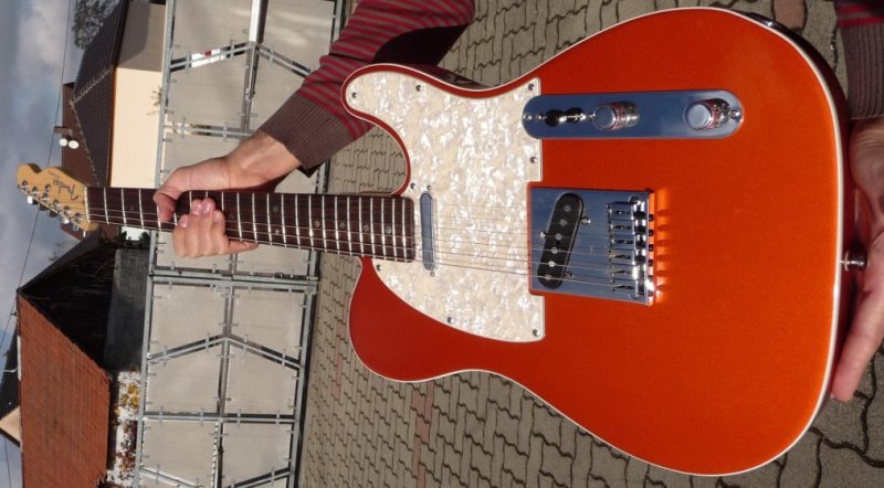 Photo : Fender American Deluxe Telecaster