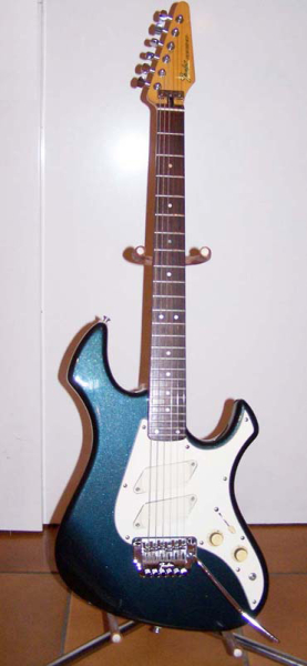 Photo annonce Fender Performer Japon