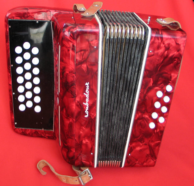 Photo annonce Accordeon Chromatique Troubadour