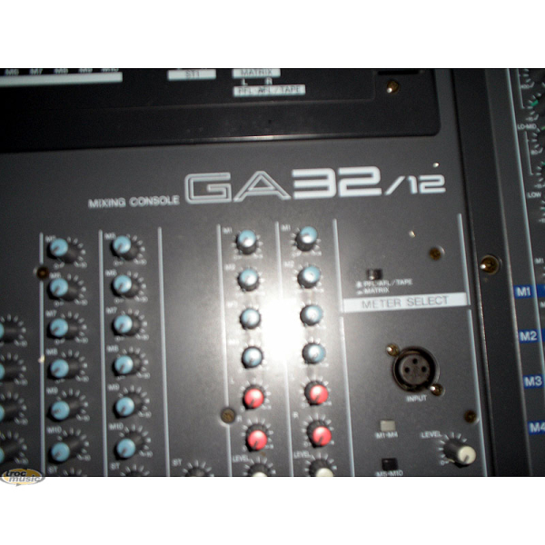 Photo annonce Table de mixage Yamaha GA 32 12