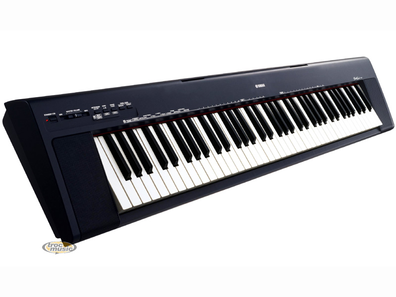 Photo annonce Piano Yamaha NP30 & Stand + pedale