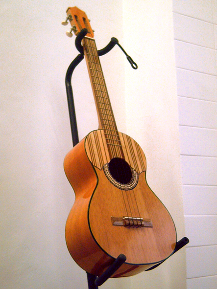 Photo annonce Cuatro Venezuelien de Luthier
