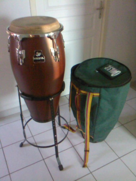 Photo annonce Conga Meinl & Housse + Stand