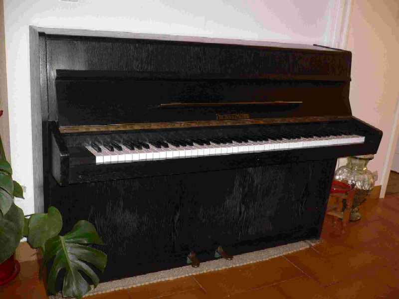 Photo annonce Piano Droit Noir FUCHS & MOHR
