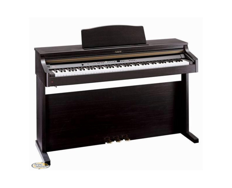Photo : Roland HP102e