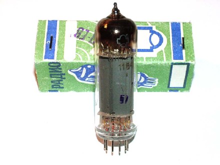 Photo annonce AMPLI TUBE LAMPE 6P14P EV 7189A 6BQ EL84M
