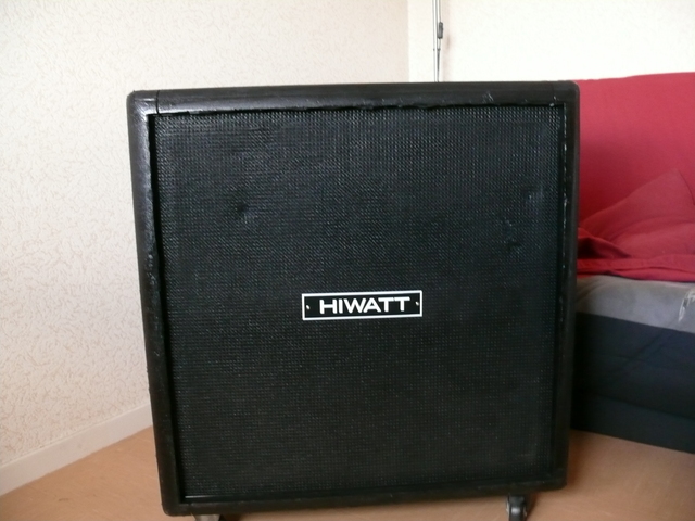 Photo : Baffle HIWATT celestion vintage 30