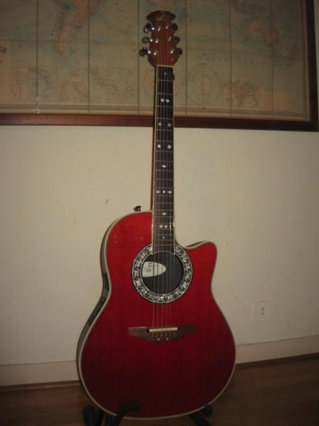 Photo annonce  Ovation Legend 1777 Burgundy 1997