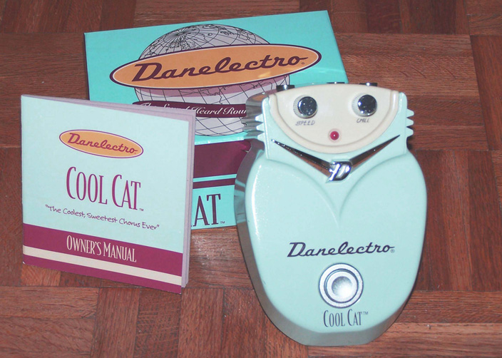 Photo : CHORUS COOL CAT DANELECTRO