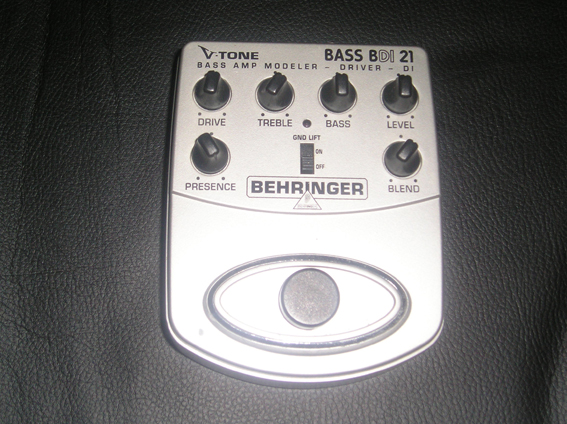 Photo annonce Behringer V Tone Bass BDI21