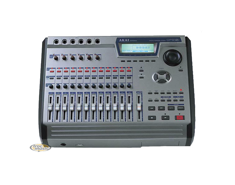 Photo : DPS12i AKAI Pro MULTIPISTES NUMERIQUE 
