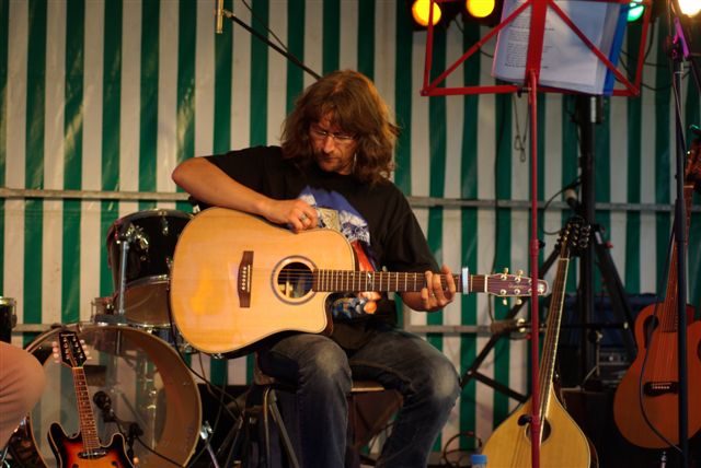 Photo annonce CHANTEUSE pour formation duo folk