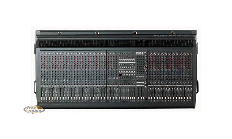 Photo : Mackie SR 40 8
