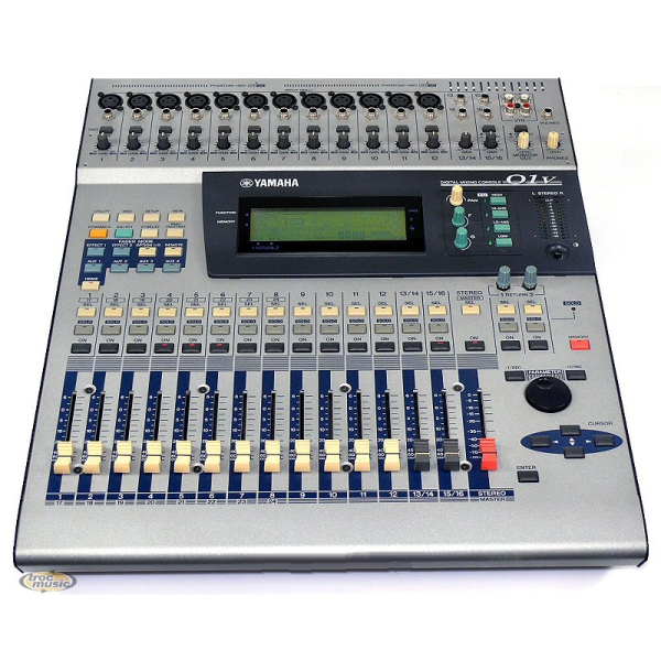 Photo annonce YAMAHA 01V & son RACK