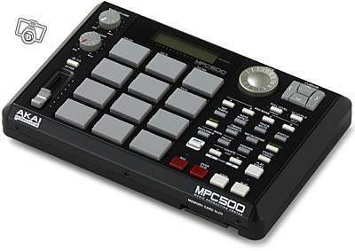 Photo annonce AKAI MPC 500 echantillonneur 12 pads