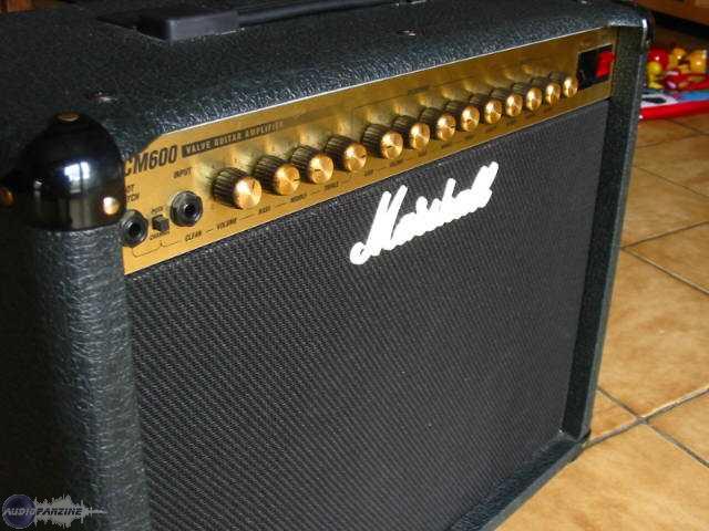 Photo : Combo Marshall JCM 600