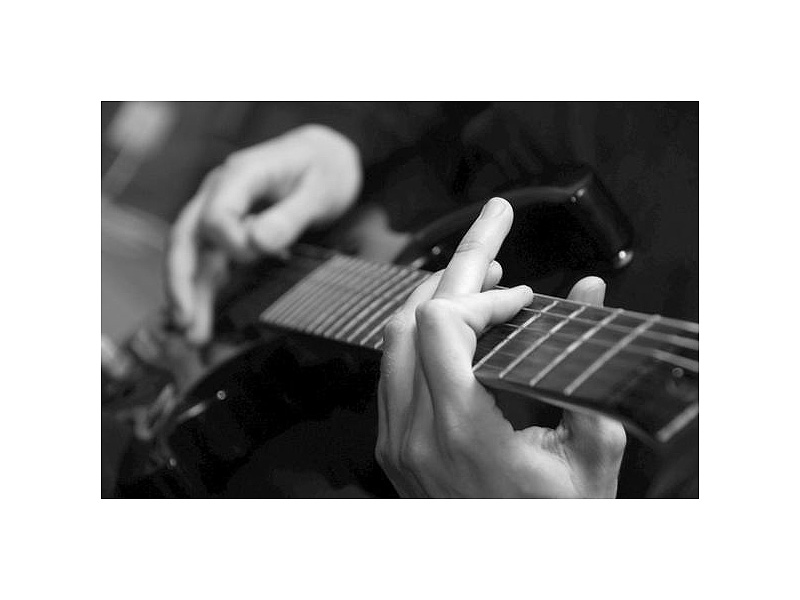 Photo annonce Cours de Guitare & Basse solfege blues rock