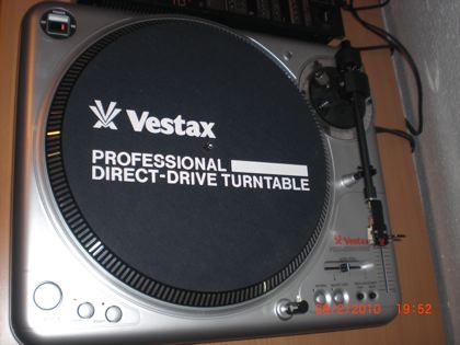 Photo annonce 2 Platines vinyl DJ Vestax PDX 2000 MK2
