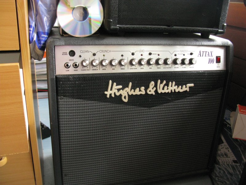 Photo annonce Ampli Hughes & Kettner Attax 100 w