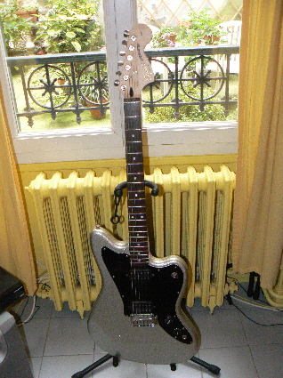 Photo : Squier Jagmaster